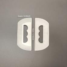 4pcs Thickened Soft Silicone Pet Hair Remover, Pet Grooming Tool With Scraper Brush, Suitable For Dogs And Cats. Multifunctional Rubber Grooming Brush: Gently Removes Pet Hair With The Scraping Tool, Effectively Removes Loose Hair And Undercoat In One Go, Reducing Shedding And Keeping Your Home Free Of Pet Hair. - A - View 4