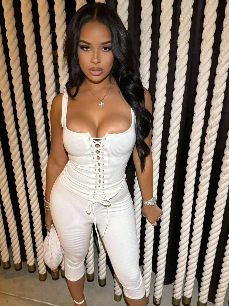 Women's Suit 2026 Spring New Fashion Hot Girl Chest Strap Small Vest Slim Solid Color Pants Set - White - View 1