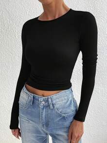 AiTyi 女士上衣，修身休闲抓绒纯色修身时尚百搭 Y2K 风格圆领针织保暖毛衣，适合日常穿着、毕业典礼、返校季、新年、情人节、狂欢节、秋冬季等场合。 - 黑色 - 查看 1