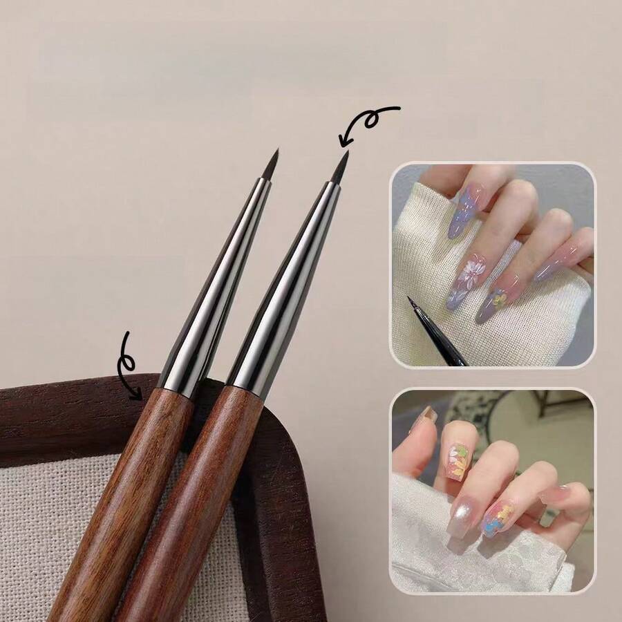 Bộ bút kẻ móng nghệ thuật hình tam giác bằng gỗ đàn hương mới, dạng tuýp. Bút gỗ cầm thoải mái và chắc chắn khi đặt phẳng trên bàn, tiện lợi cho việc cất giữ. Thích hợp sử dụng trong các tiệm nail và cho những người đam mê nghệ thuật nail để tự tạo ra những mẫu nail độc đáo, áp dụng cho móng giả, móng acrylic, v.v.