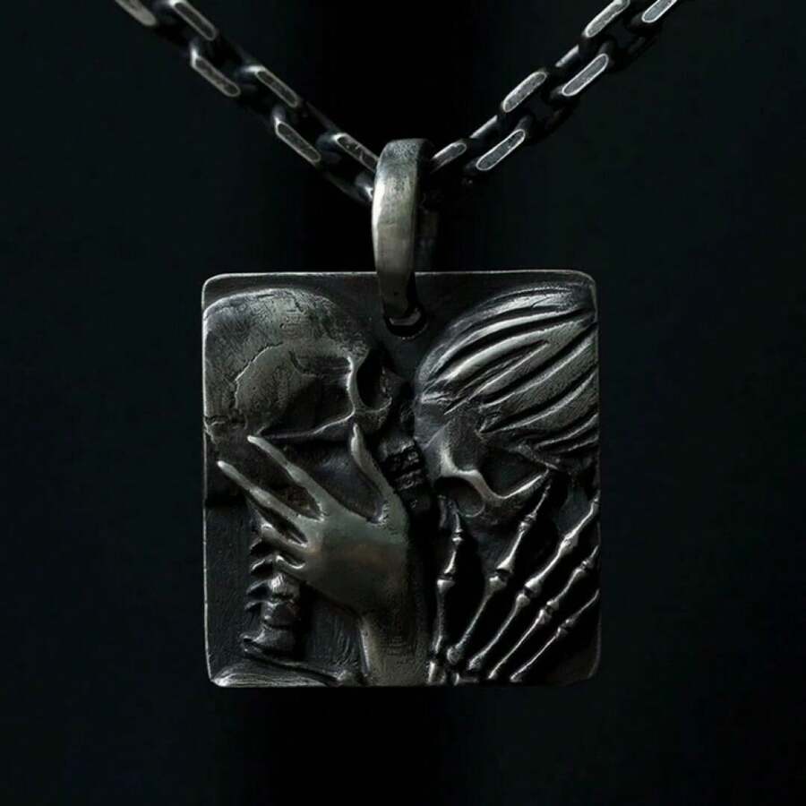 Punk-Style Accessory: Skull Sign Necklace With Eye Contact Design. Made Of Alloy. Cool And Jewelry. - Black - View 1