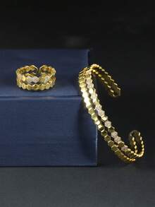 Retro Style Dual-Tone Electroplated Cubic Zirconia Striped Bangle & Ring Set, Suitable For Daily Wear - Style a Gold - View 5