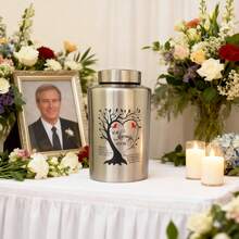 Up To 220 Lbs Cardinal Large Cremation Urns For Adult Human Ashes, Decorative Funeral Keepsake Memorial Urn For Male Female Women Man Mom Dad Ashes With Velvet Bag - Family Tree - 查看 2