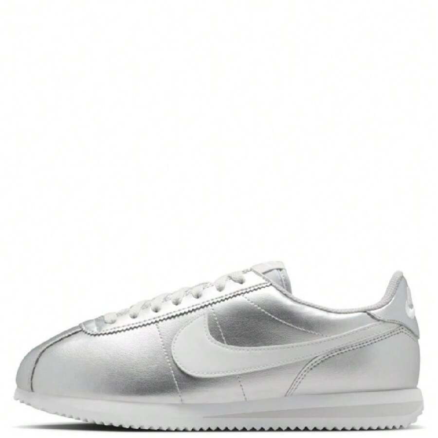 Women's Nike Cortez Metallic Silver/White-Grey Fog (IR0042 001) - 銀色 - 查看 1