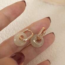 Elegant Retro Style Round Pendant Earrings With Flat Buckle Design - Hypoallergenic, Nickel Free, Imitation Jade - Suitable For Daily Dressing And Gift Giving - 金色 - 查看 9
