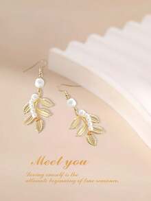 1 Pair Fashionable Gold Leaf Earrings, Pearl Earrings, Baroque Bride Greek Goddess Earrings - Gold - View 4