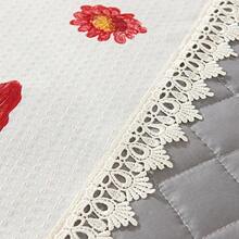 Bed Runner Set With 3 Piqué Pillow Covers. - Red Tulip - View 3