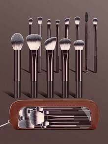 MAANGE 13/25/26/30/31/33件套专业化妆刷套装，包含散粉刷、腮红刷、遮瑕刷、修容刷、鼻刷、眼影刷、眉刷、细节刷、粉底刷、面部刷、高光刷，适用于粉状、液状、膏状产品，是日常使用和旅行的理想之选，也是馈赠亲友、礼品赠送的绝佳选择。专业化妆刷套装，完整化妆套装。 - 銅色 - 查看 14