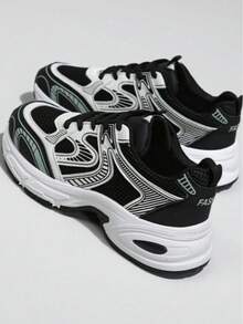 New Women Casual Sneakers, Chunky Sneakers, Shoes, White Shoes, Lace-Up Round Toe Mixed Material Breathable Versatile Printed Graffiti College Style Student Outdoor Hiking Casual Commuting Shoes - 黑與白 - 查看 2