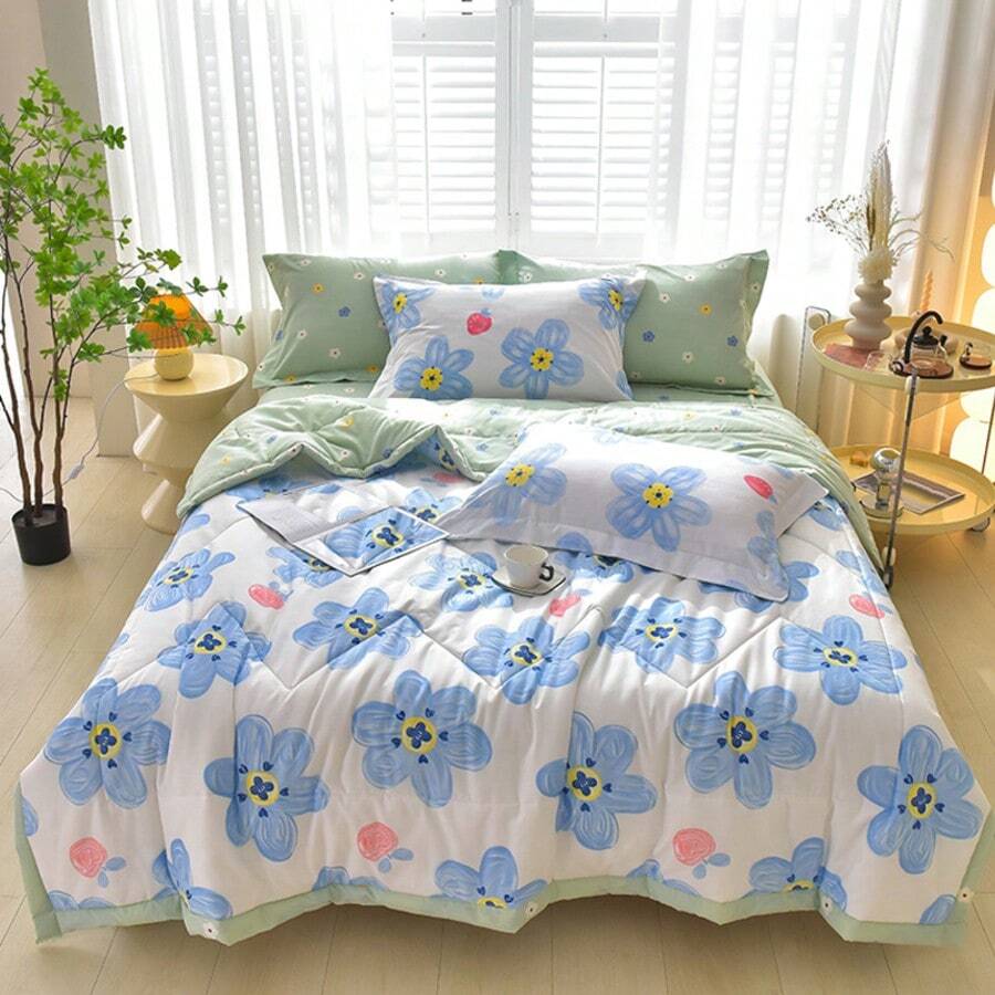 1pc Skin-Friendly Minimalist Plaid + Floral Quilted Wide-Edge Summer Quilt, Soft & Fine, Moisture-Wicking & Breathable, Minimalist & Elegant, Fashionable Air Conditioning Quilt - Spring Blossoms - View 1