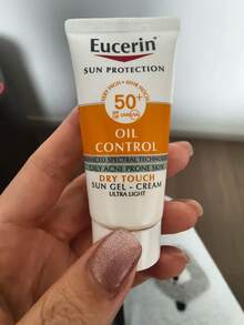 Eucerin ISDIN Fusion Water 多重防护轻盈防晒霜 SPF50 (12ml) - 白色 - 查看 4