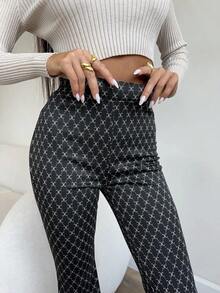 Pantalones acampanados estampados para mujer que estilizan, para uso diario - Negro - Ver 6