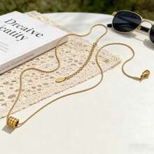 1 件极简主义 304 不锈钢项链，纤细的腰线和蛇骨链，采用毛衣链设计，具有小众美学，散发着精致优雅的气息。 - 金色 - 查看 4