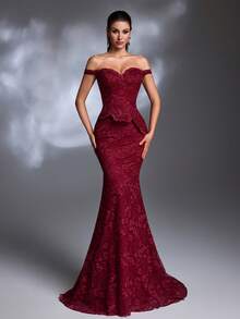 Váy dạ hội đuôi cá trễ vai ren hoa màu đỏ rượu vang thanh lịch cổ điển - Màu Đỏ Sâu - Xem 4