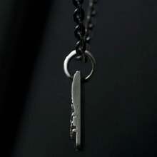 Punk-Style Accessory: Skull Sign Necklace With Eye Contact Design. Made Of Alloy. Cool And Jewelry. - Black - View 6