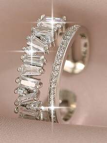 1枚精美不规则双层立方氧化锆结婚戒指，优雅可调节开口，适合日常佩戴、订婚、派对和送礼。 - 白色 - 查看 10