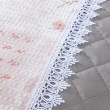Bed Runner Set With 3 Piqué Pillow Covers. - Salmon - View 3