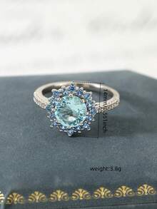 1. 时尚高端甜美精致的花朵戒指，百搭个性，适合任何场合佩戴，也可作为礼物送给朋友。 - 花朵戒指 - 查看 4