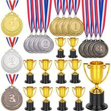 24件套运动奖杯套装，12个迷你塑料奖杯，12枚冠军奖牌 - 足球、篮球比赛奖品，员工表彰礼品 - 彩色 - 查看 1