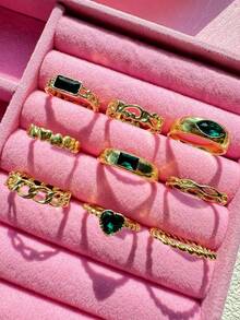 Juego de 9 piezas de anillos de lujo versátiles y elegantes con incrustaciones de diamantes y esmeraldas en color dorado, adecuado como regalo para la novia, boda o compromiso - Multicolor - Ver 4