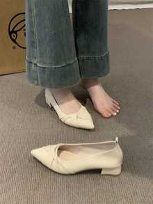 Zapatos de tacón grueso de punta afilada y color liso estilo coreano Zapatos de tacón a juego a la última Zapatos de tacón alto versátiles para mujer - Beis - Ver 4