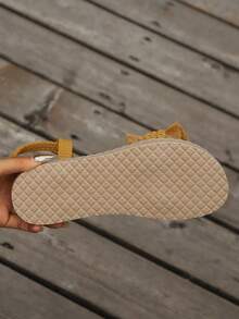 Women's Simple Slide Sandals, Casual Summer Shoes, Lightweight Beach Slide Sandals - Ginger - View 8