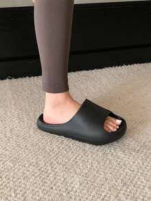 XIXITIAO Minimalist Solid Color Negative-Heel Arch Support Home Slippers, Comfortable And Lightweight Floor Slippers, Versatile And Stylish For Home Wear - Black - View 6