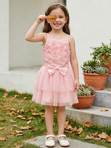 女童玫瑰花吊带上衣和网眼蛋糕裙套装，可爱的夏季服装 - 粉色 - 查看 2