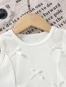 2件套女婴夏季新款蝴蝶结装饰蕾丝下摆无袖上衣+蝴蝶结刺绣水洗牛仔裤套装，适合户外穿着 - 白色 - 查看 8