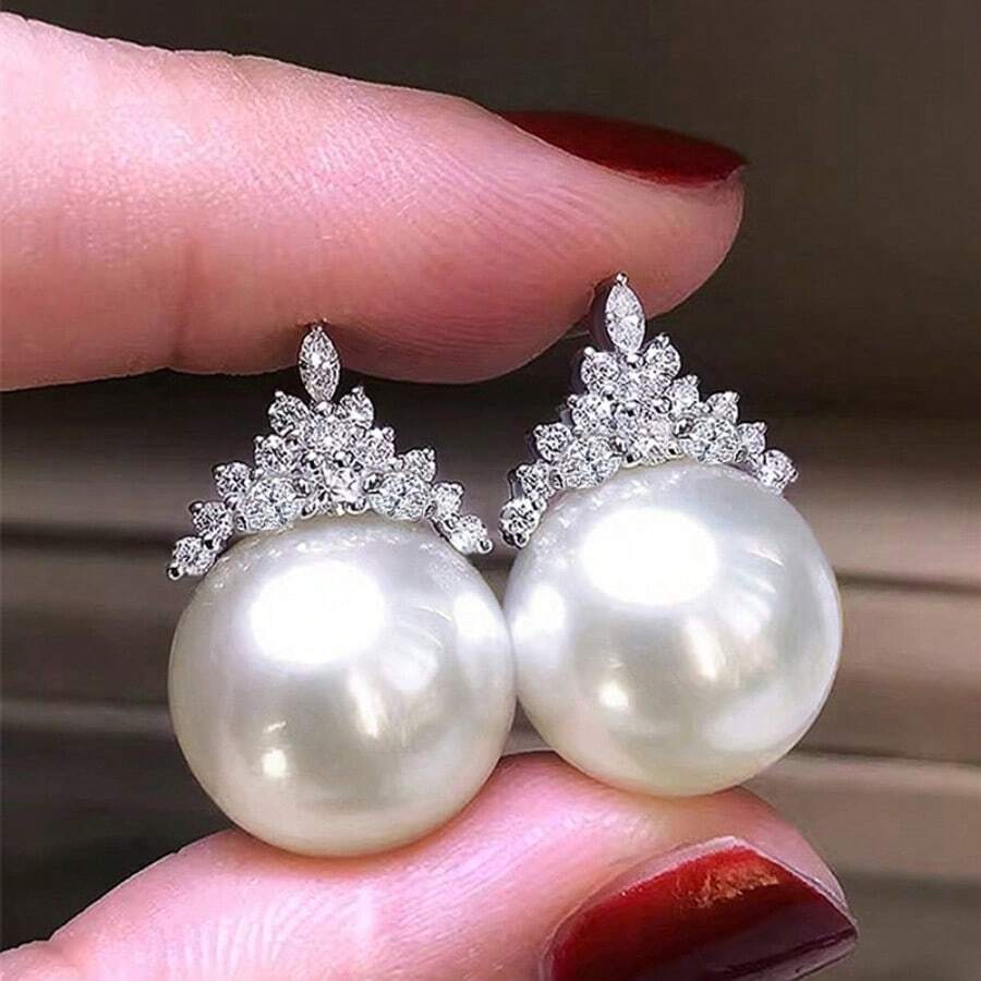 1 Pair European And American Crown Stud Earrings, Elegant Princess/Queen Accessories, Fashionable Jewelry Design - White Gold - View 1