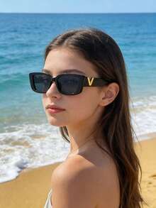 4副新款小框时尚太阳镜 - 女孩嘻哈风格方形眼镜，适合日常佩戴、返校、街头摄影、周末穿搭 - 彩色 - 查看 5