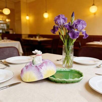 Hộp đựng bơ bằng gốm vẽ tay hình hoa pansy, hũ đựng kem trang trí hình thỏ có nắp, đồ trang trí nhà bếp và bàn ăn, quà tặng Ngày của Mẹ, quà tặng Lễ Phục Sinh.