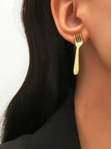 2件套流行女士时尚创意叉形耳环，婚礼订婚派对珠宝礼物 - 金色 - 查看 7