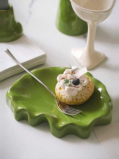 1件简约复古优雅陶瓷波浪褶皱盘，甜点水果托盘，节日装饰，蛋糕架，下午茶点心盘，坚果碟