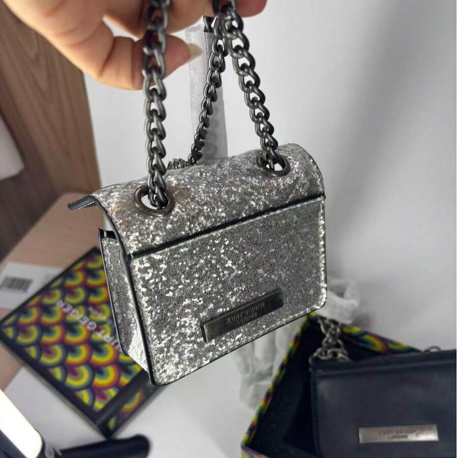 2025 Women's Mini Crossbody Bag With V-Stitch Embroidery & Chunky Chain Strap, Shiny Evening Purse For Party & Formal Events Timeless Elegance In Two Textures - Bạc sáng - Xem 1