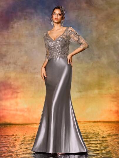 Vestido de la madre de la novia con parches de lentejuelas y malla