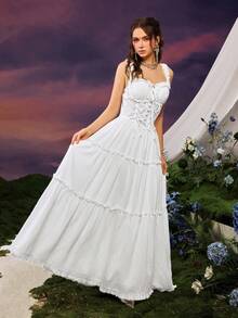 Faeriesty 女士仙女风吊带中长连衣裙 - 采用透气面料，胸部饰有刺绣图案，裙摆飘逸荷叶边，非常适合约会、度假或作为伴娘礼服。 - 白色 - 查看 3