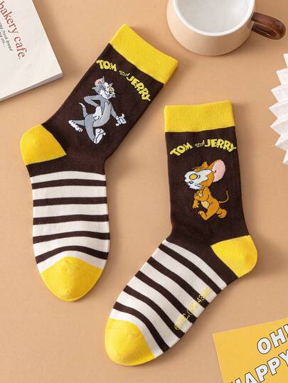Noctvar OBM Sleepwear X TOM & JERRY 2双猫鼠图案男士条纹中筒袜，可爱卡通独特设计，时尚夏季袜，防臭，吸湿排汗，休闲运动风，适合学生/成人，可作礼物和日常穿着，情侣款。