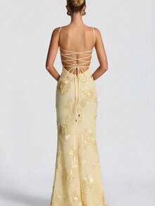 Women's High-End Banquet Flower Decor Evening Dress, Elegant Spaghetti Strap Dress, Slim Fit French Style Backless Solid Color Maxi Dress - Màu vàng - Xem 4