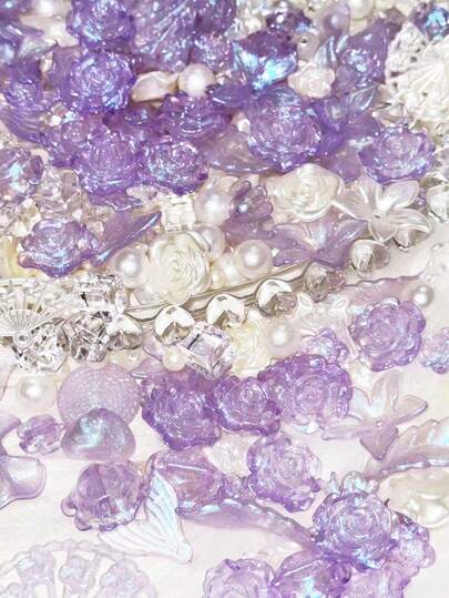 Resin Mixed Rose Butterfly Love Moon Shape, DIY Cream Gel Phone Case Material Package Accessories Resin Accessories Wholesale, This Product Can Be Used For Various DIY Handmade Scenes Such As Phone Cases, Hair Clips, Photo Frames, Etc. It Is Used For DIY Handmade Design Decoration Accessories Such As Headwear, Clothing, Evening Dresses, Shoes And Hats, Weddings, Christmas, Handicrafts, Etc.