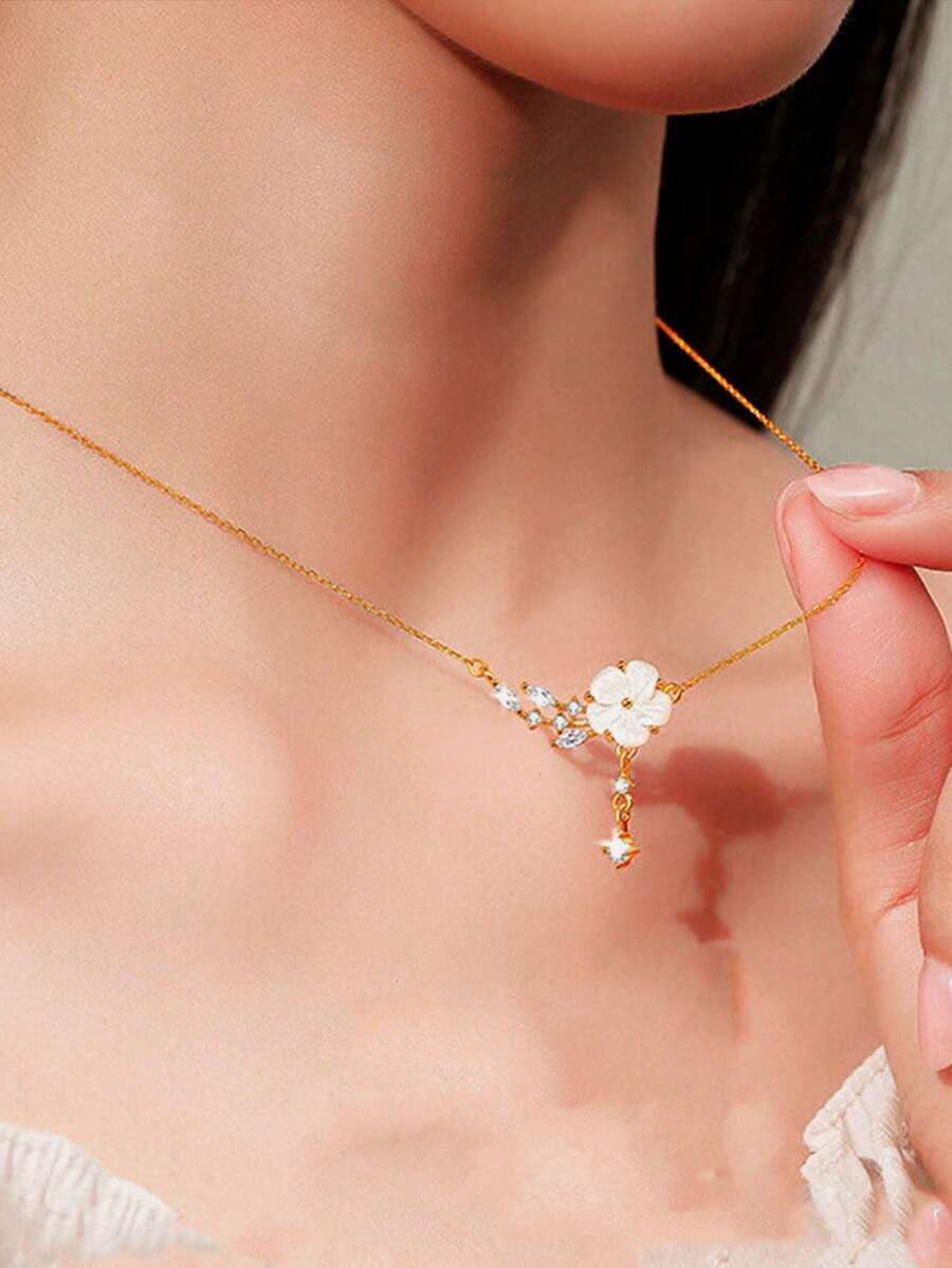 1件S925纯银简约甜美花卉项链，时尚小众设计，优雅奢华锁骨链，节日礼物 - 花朵 - 查看 1