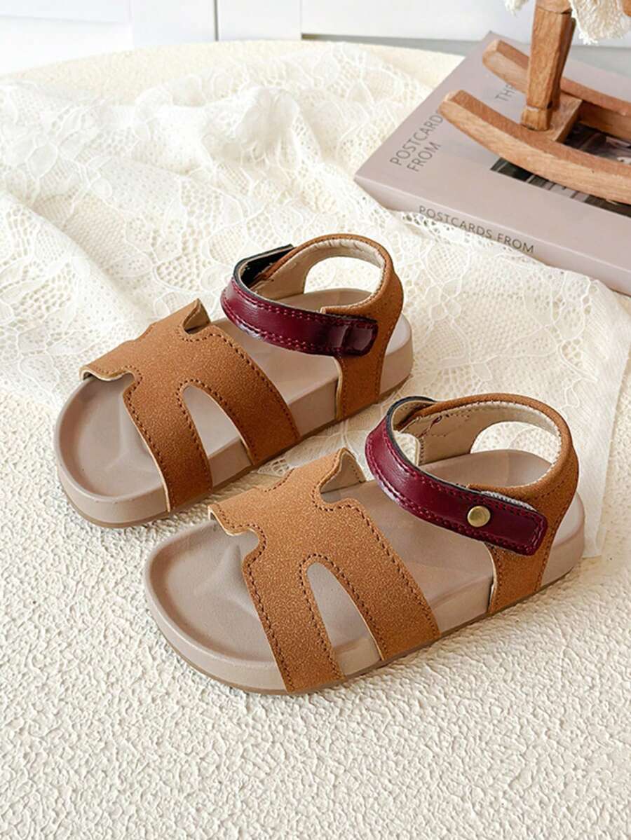 2026 New Girls Sandals, Student Versatile Cute Vacation Comfortable Children Princess Shoes, Girls Baby Soft Bottom Non-Slip Lightweight Beach Shoes - Brown - View 1