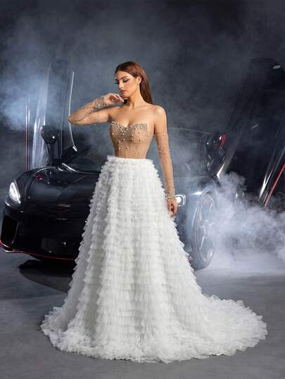 Faeriesty Elegant Strapless Wedding Dress, Adorned With Pearls And Crystals | Lightweight Sheer Tulle And Multi-Layered Flowing Tulle Skirt | Criss-Cross Back Strap Design, Suitable For Wedding Ceremony, Bridal Photography, Gala, Outdoor Garden Wedding