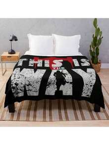 This Is The Way Mando And Jet Fighter Retro Grey Throw Blanket - Ultra Soft Flannel Blanket For Couch, Bed And Sci-Fi Decor, Vintage  Aviation Design, Cozy Lightweight Gift For Mandalorian Fans And Pilots - 主圖顏色 - 查看 1