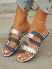 Sandalias planas de mujer de talla grande 35-45, de puntera redonda, para uso diario en verano, de ante azul y PU plateado, ligeras y de fácil deslizamiento - Acabado azul mate con PU plateado. - Ver 6