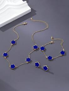 Bộ trang sức 4 món thiết kế hình cỏ ba lá may mắn thanh lịch, thời trang, gồm dây chuyền, vòng tay và bông tai, màu vàng và xanh dương, phù hợp cho phụ nữ đeo hàng ngày, món quà tuyệt vời nhất cho Ngày Valentine, bạn gái, mẹ. - Màu xanh lam - Xem 5