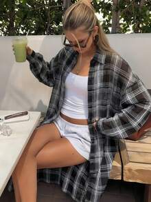 女士长款格子防晒衬衫，适合海滩度假，夏季穿着 - 黑色 - 查看 1