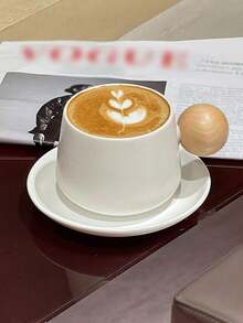 1pc French Retro Wooden Handle Coffee Cup & Saucer Set, Ceramic Latte Mug, Minimalist Afternoon Tea - White - View 5