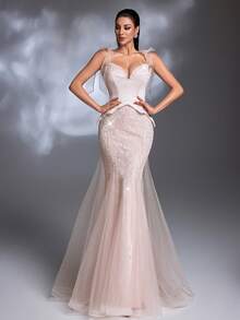 A Light Pink Satin Sequin-Embroidered Deep V-Neck Tulle Lace-Up Mermaid Train Court Luxury Evening Gown - Baby Pink - View 5