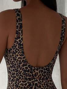 2026 New Leopard Print U-Neck Fitted Casual One-Piece Swimsuit For Women Vacation - Brown - View 5